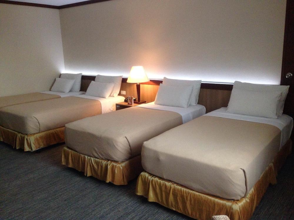 Dohera Hotel Cebu Kültér fotó