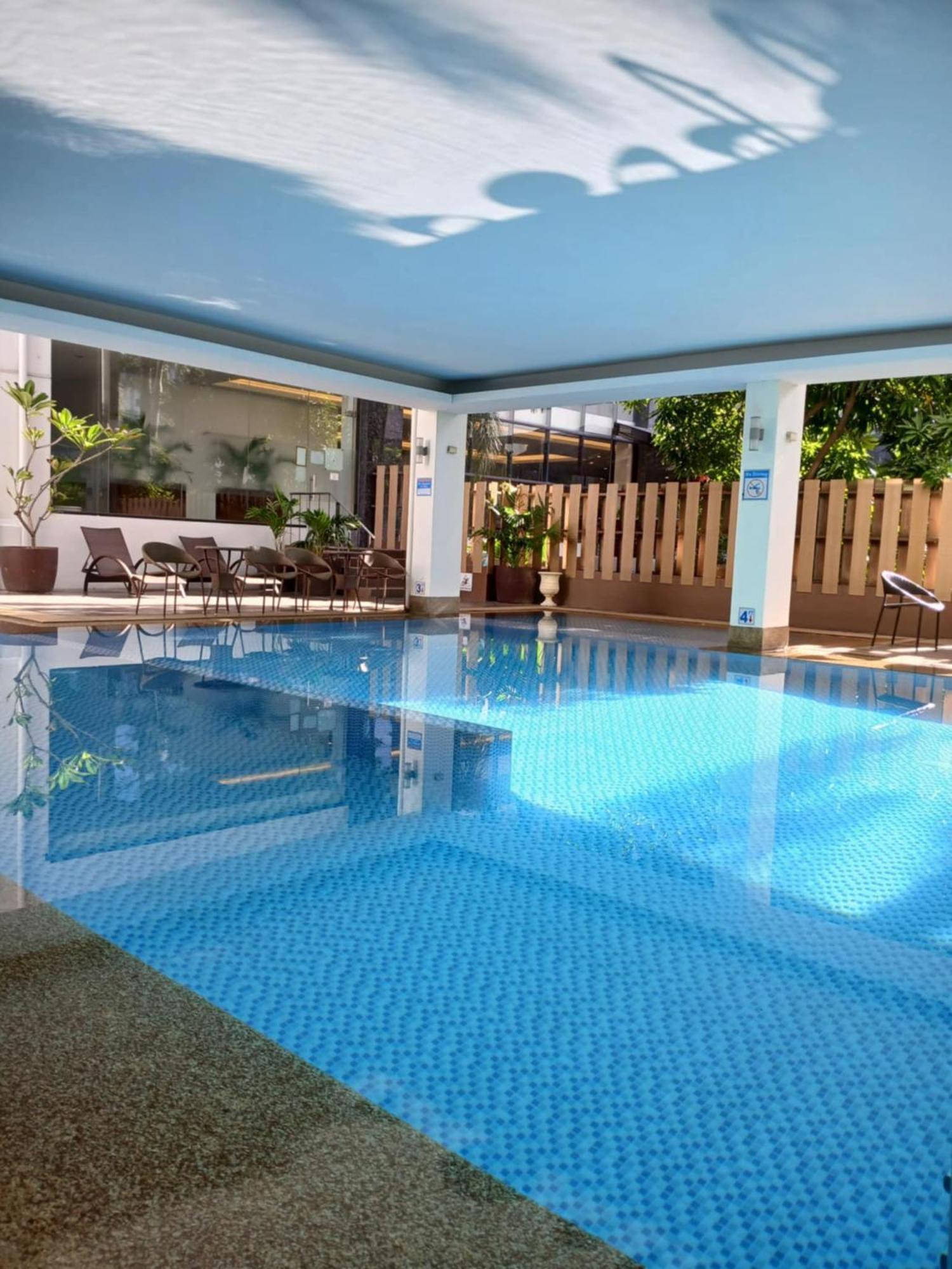 Dohera Hotel Cebu Kültér fotó